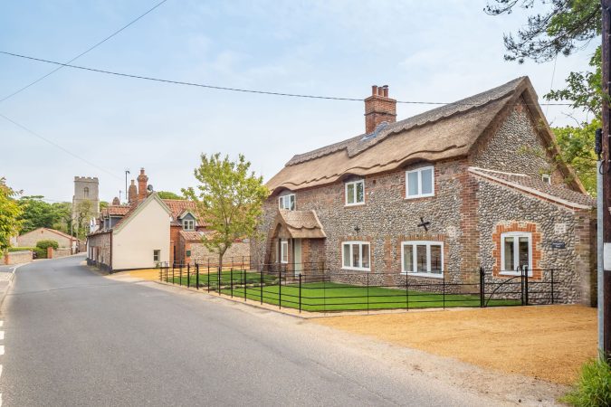 Smugglers Rest flint cottage renovation