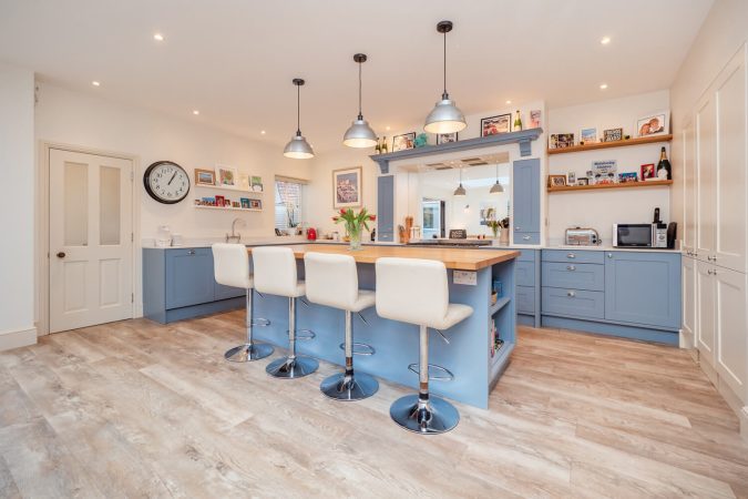 Rosewood's kitchen with island unit