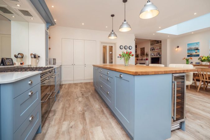 Rosewood's kitchen with island unit