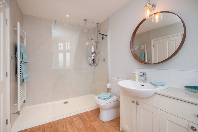Rosewood, Victorian villa's bedroom ensuite