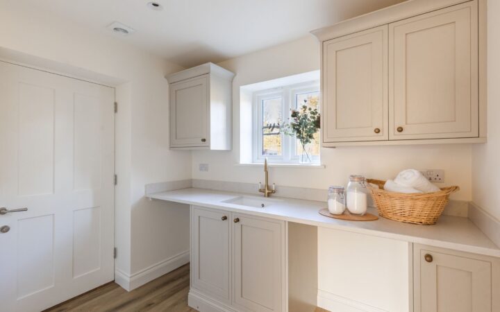 Shaker style utility room